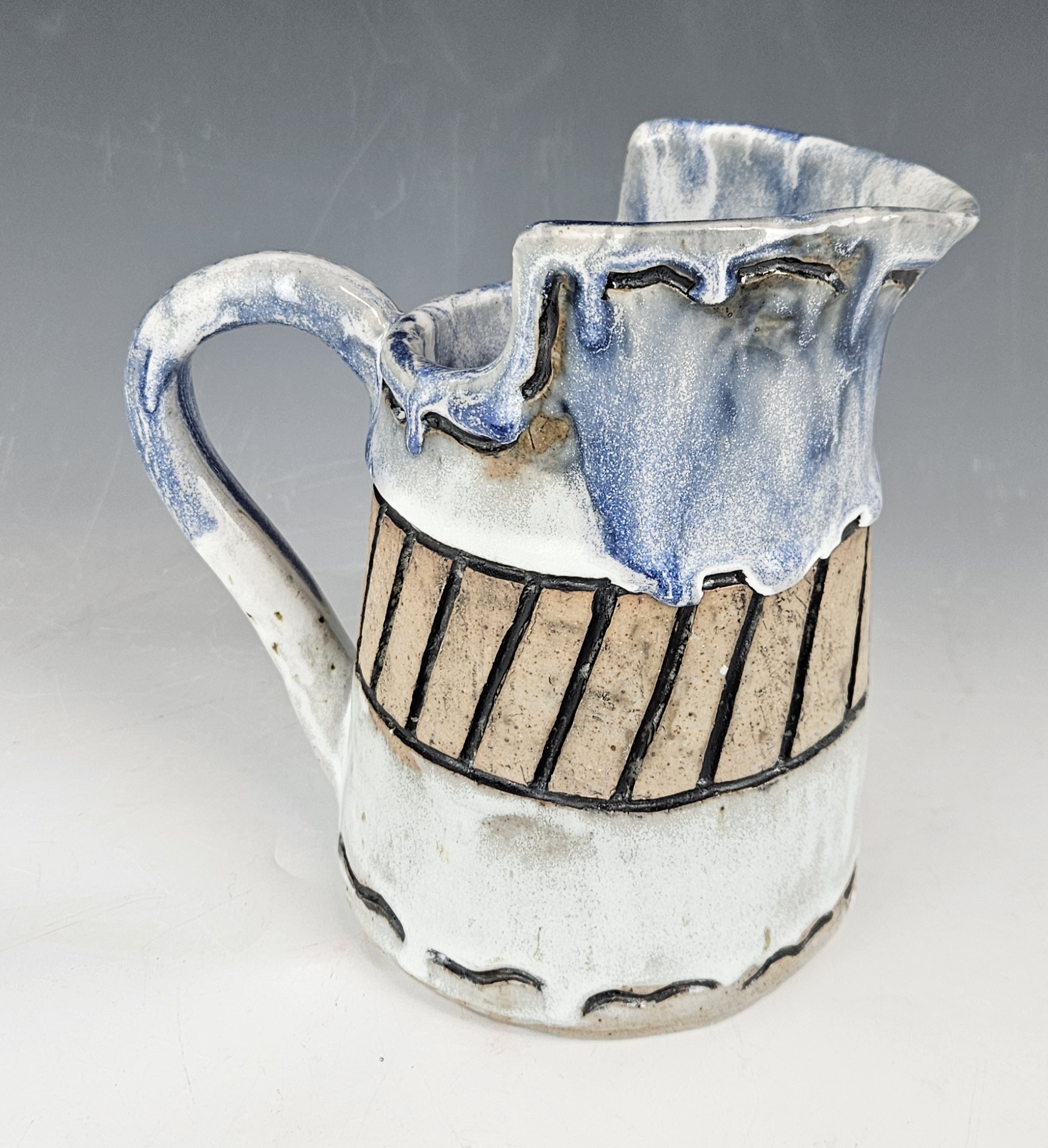 Pitcher_3c