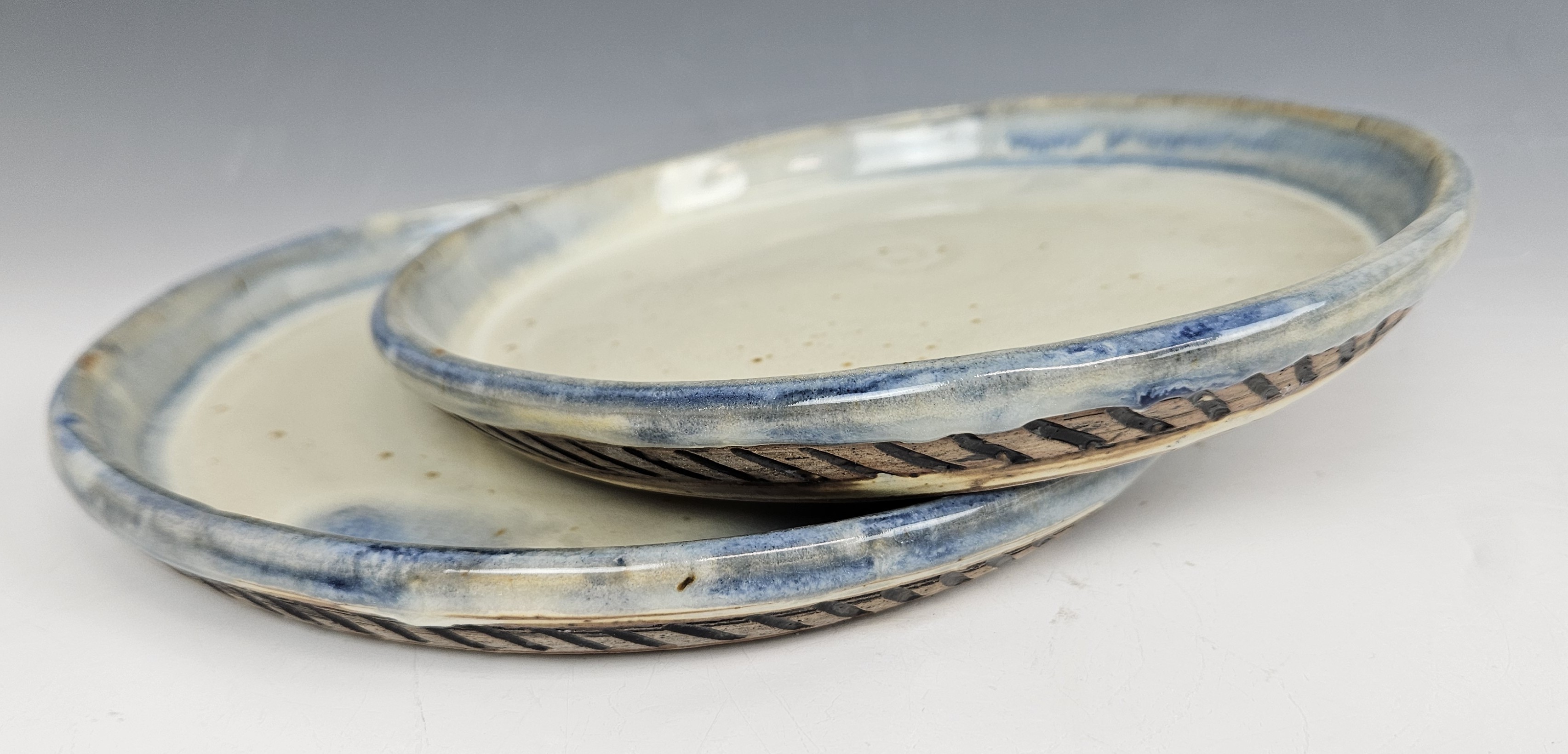2 plates